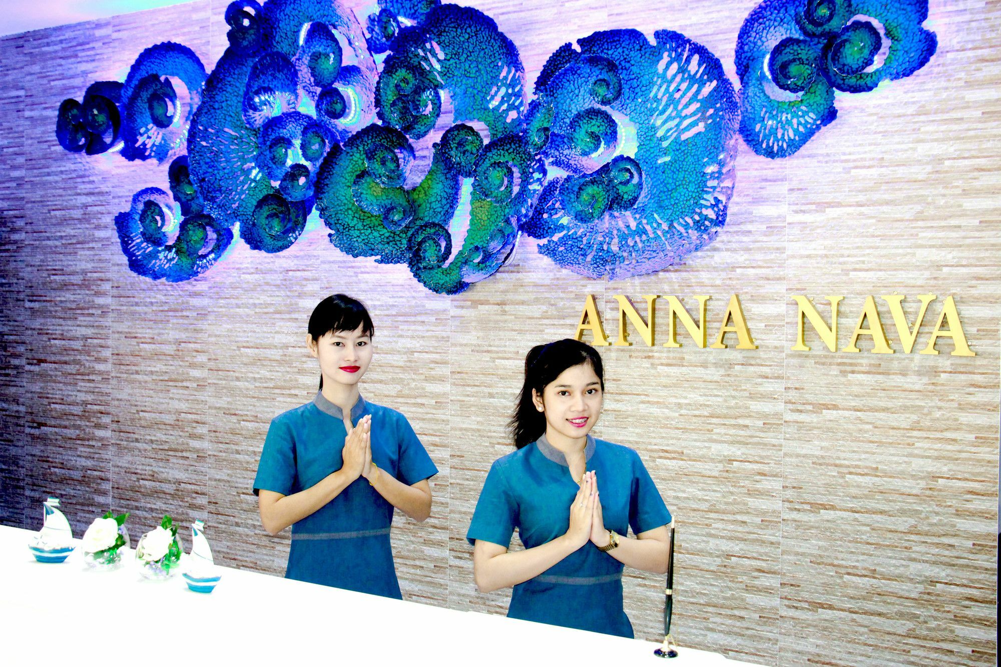 Anna-nava Pakkret 3*